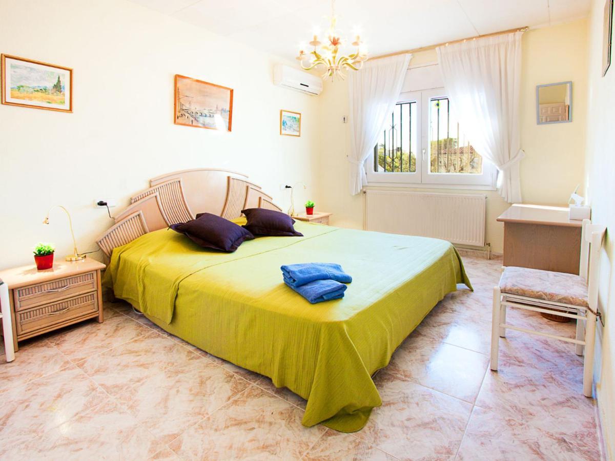 Holiday Home Requesens Canal Empuriabrava Exterior photo